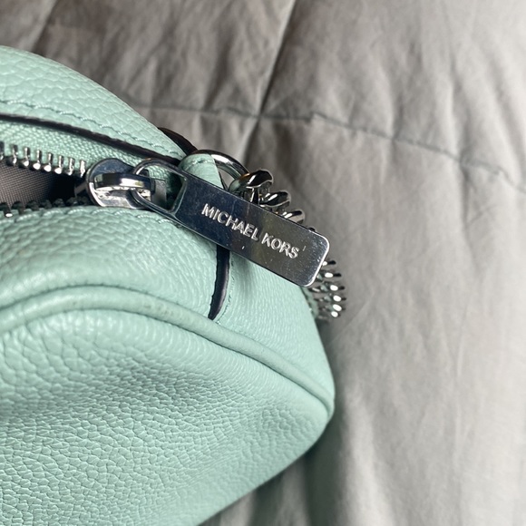 Michael Kors crossbody bag - Picture 6 of 11